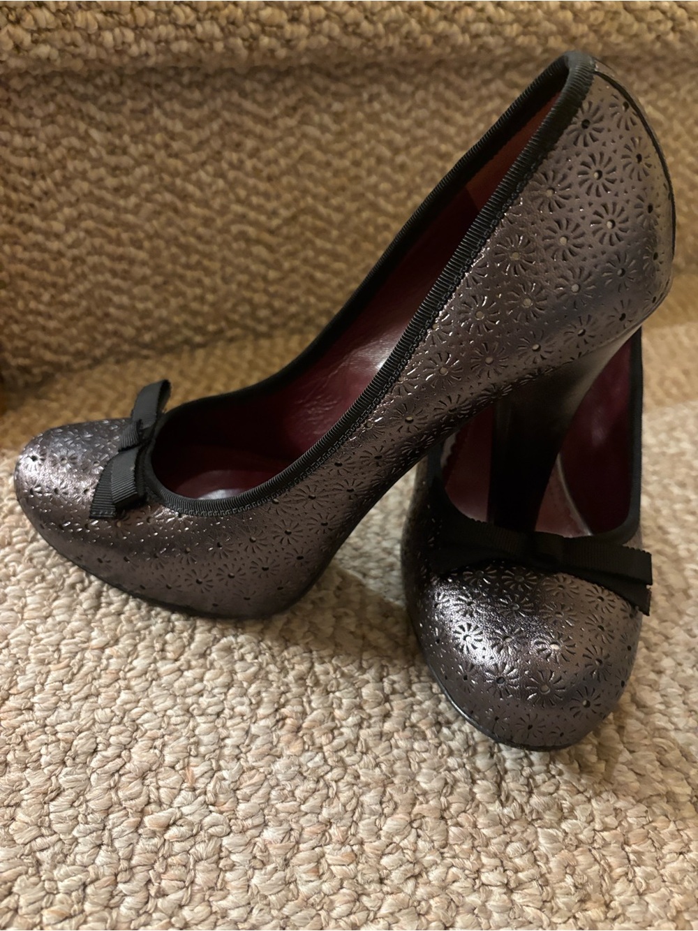 Marc by Marc Jacobs Metallic Gray Laser-Cut Floral Heels with Bow